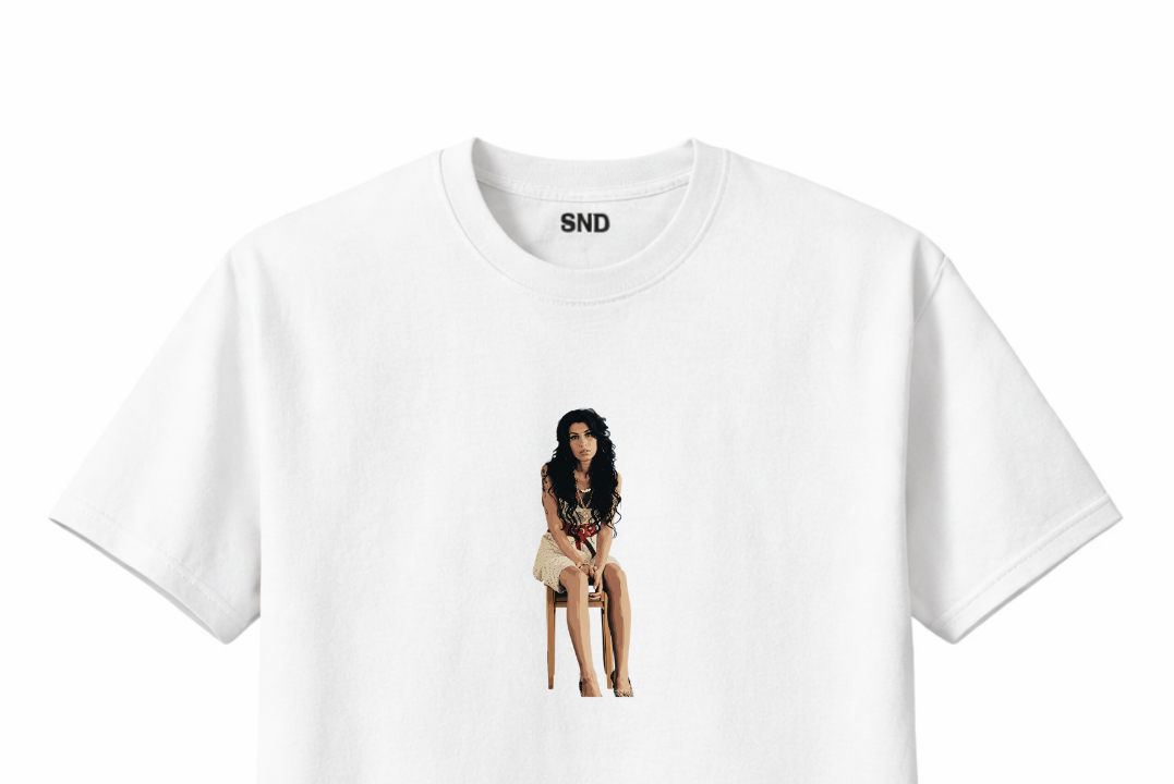 Smoke | Amy Winehouse inspired T-Shirt
